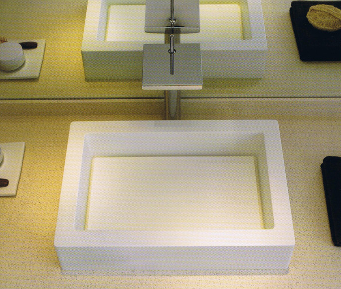 Hotelwaschtisch nach Maß